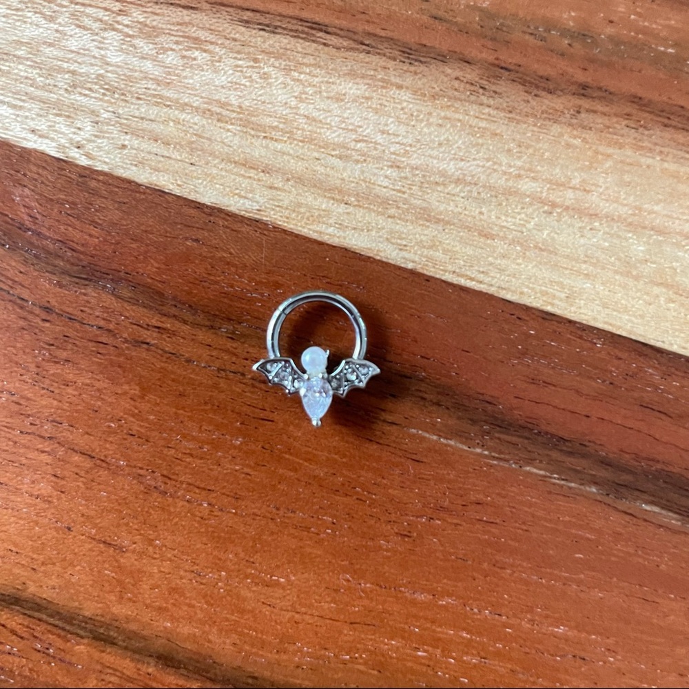 (3 for 35) bat septum ring / NEW